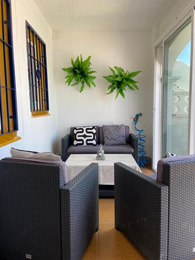 Bungalow En Gran Alacant Lägenhet Exteriör bild