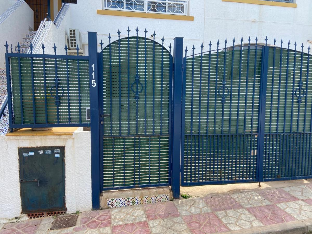 Bungalow En Gran Alacant Lägenhet Exteriör bild